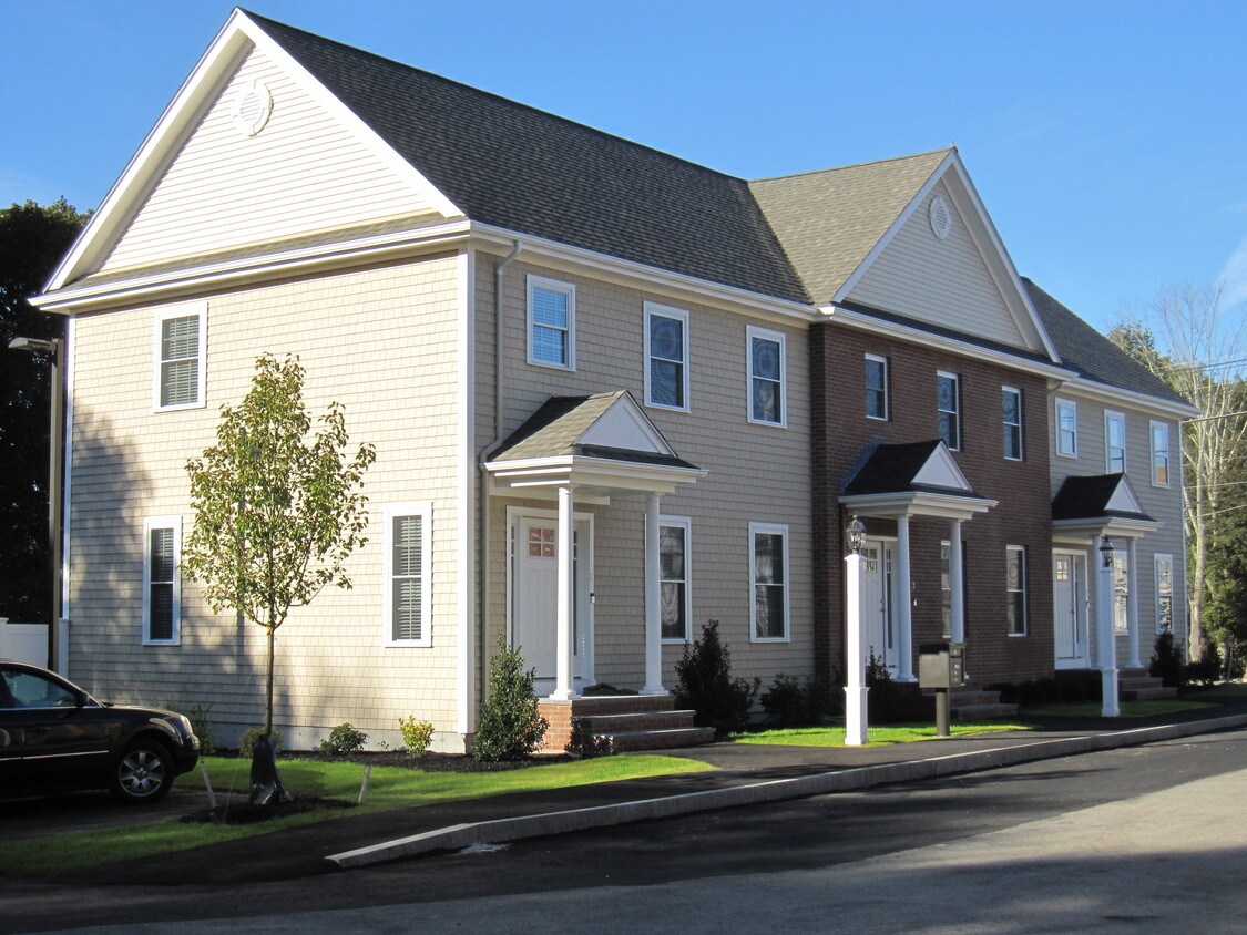 726 Main St, Weymouth, MA 02190 Townhome Rentals in Weymouth MA