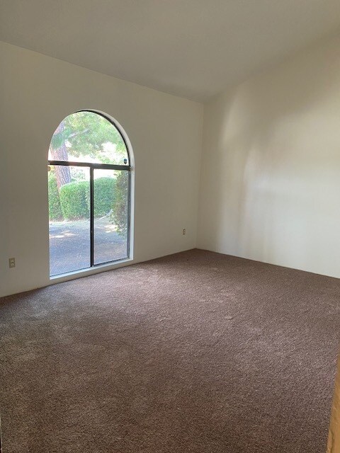 Foto del edificio - 6405 Landfair Dr