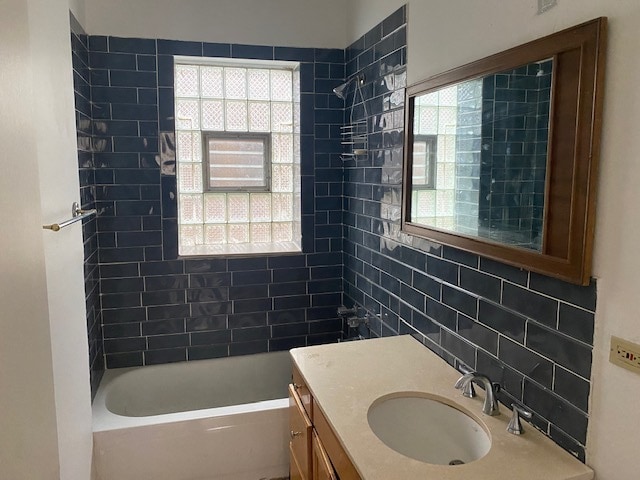 Baño - 4922 N Kedzie Ave