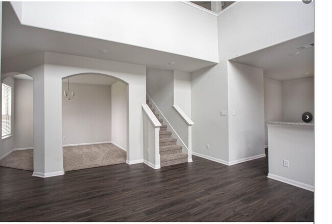 Building Photo - 14212 Sedona Rdg Dr