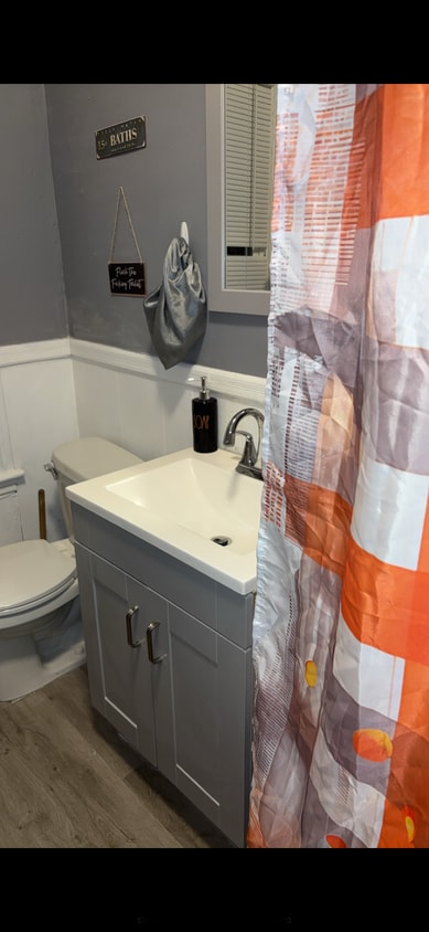 Building Photo - 120 Eugenia St