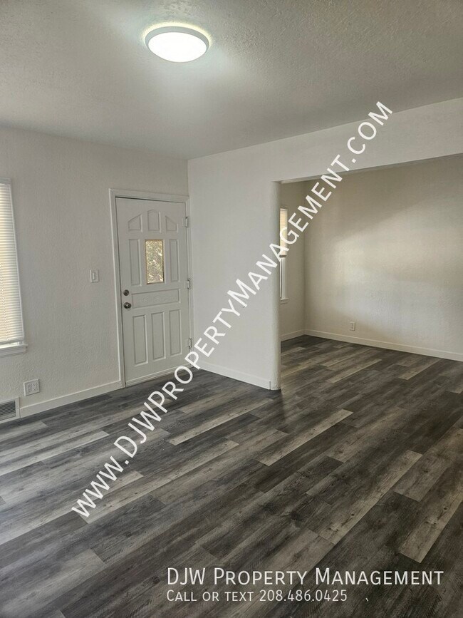 Foto del edificio - 116 22nd Ave S