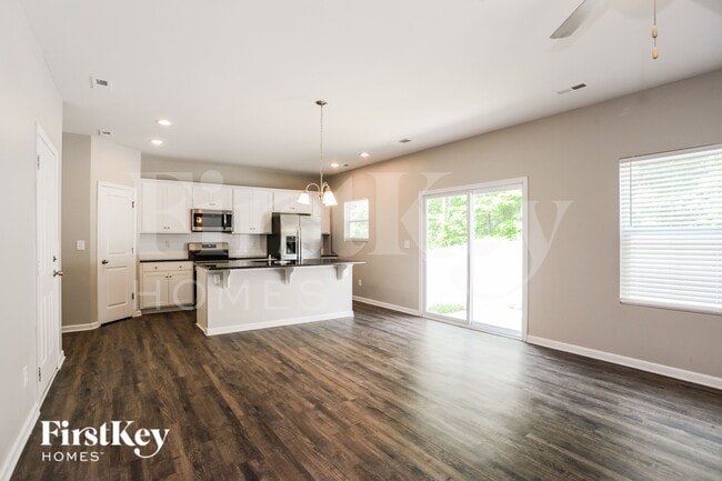 Building Photo - 5615 Cobblestone Glen Dr