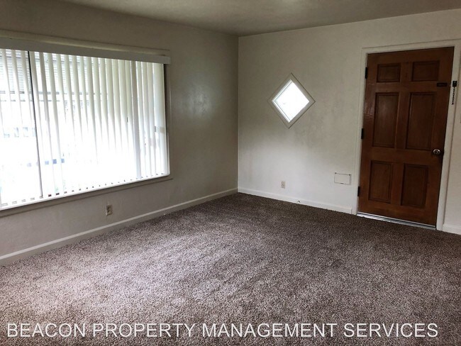 Foto del edificio - 2 br, 1 bath House - 746 S HUTCHINS STREET