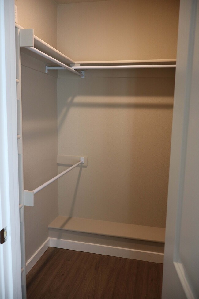 Foto del edificio - 1322 Seals St