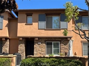 Building Photo - 149 Topaz