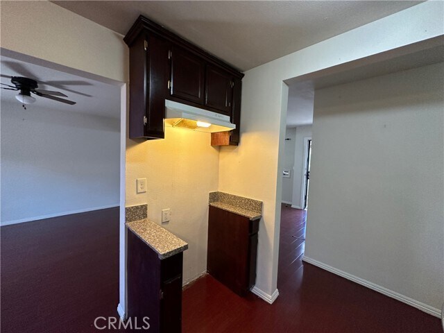 Building Photo - 10415 Kalmia St
