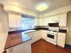 Primary Photo - 111 E Poplar Ave