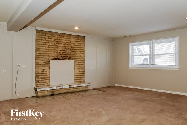 Building Photo - 3101 173rd St
