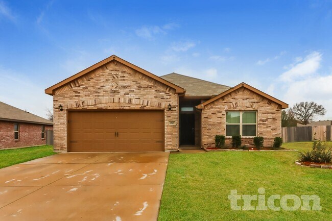 Building Photo - 1807 Kings Cross Dr