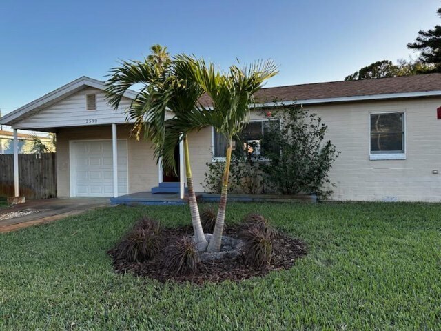 Foto principal - 2580 38th Ave N