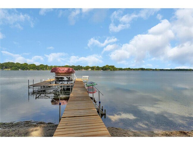 Foto del edificio - 11610 44th St NE