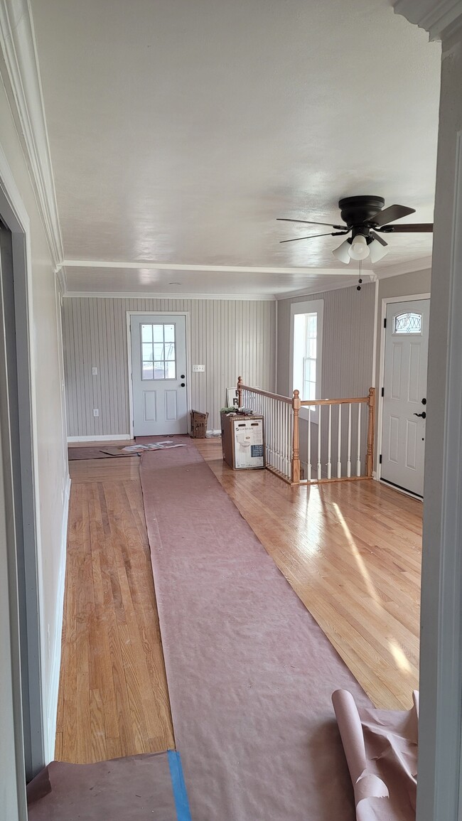 Building Photo - 2930 Fleetwood Ave SW