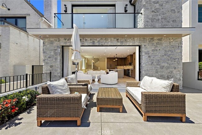 Foto del edificio - 509 Carnation Ave