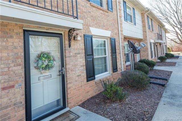Front Entrance - 3726 Park Rd