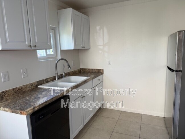 Foto del edificio - 3237 Highview Dr