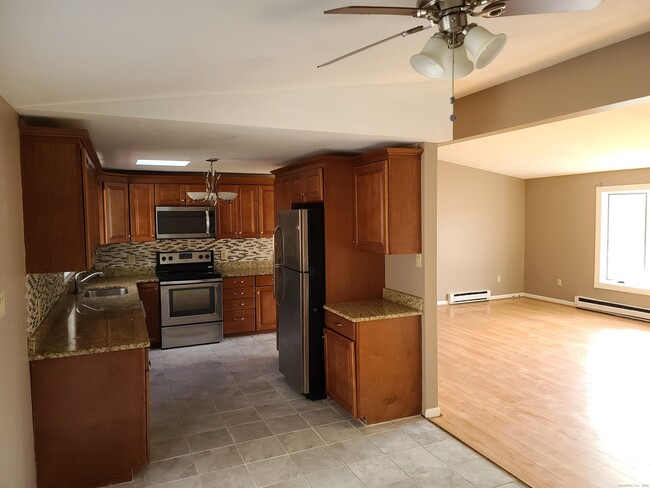 Building Photo - 155 Flanders Rd