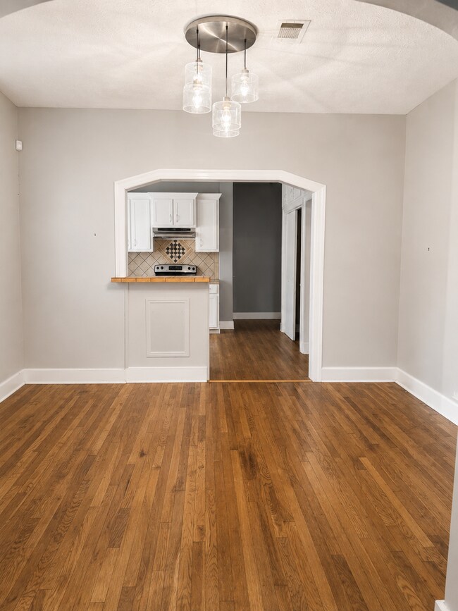 Foto del edificio - Beautiful Home in the Heart of Fondren | Prime Location Near UMMC & Downtown