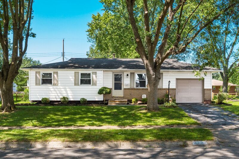 6295 Faircrest Rd, Columbus, OH 43229 House Rental in Columbus, OH