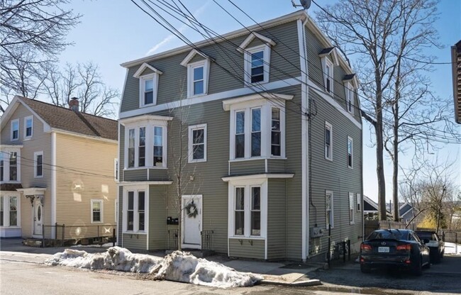 Building Photo - 20 Peach Ave