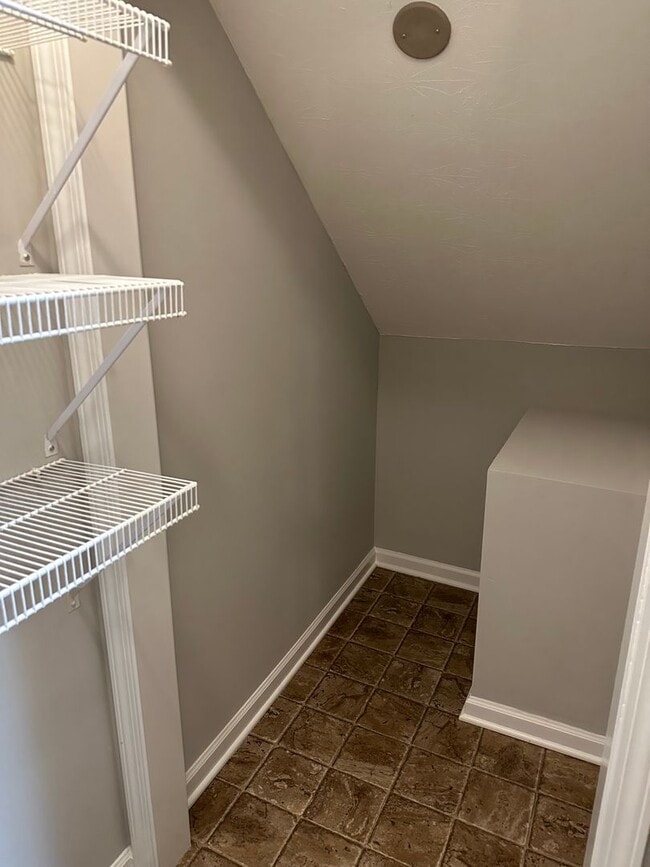 Building Photo - Upper Stone Apartments