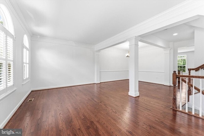 Building Photo - 25263 Beach Pl