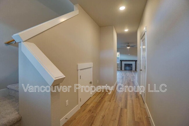 Foto del edificio - 313 E Caribou Ct