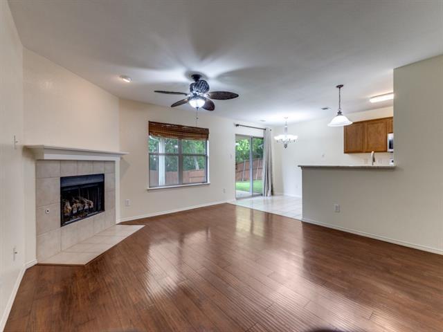 Foto del edificio - 2056 River Birch Ln