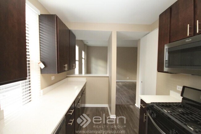 Foto del edificio - 1800 N Halsted St
