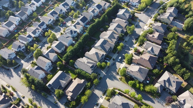 Foto del edificio - 11031 Muirwood Way NE