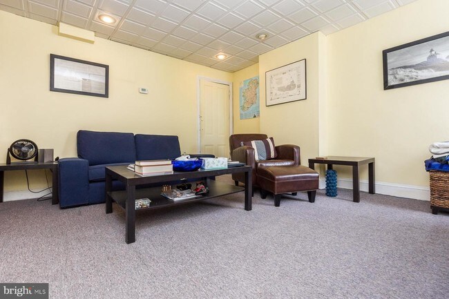 Foto del edificio - 2215 Fitzwater St