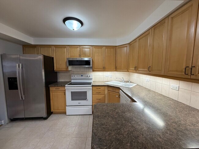 Foto del edificio - 6616 W 64th Pl