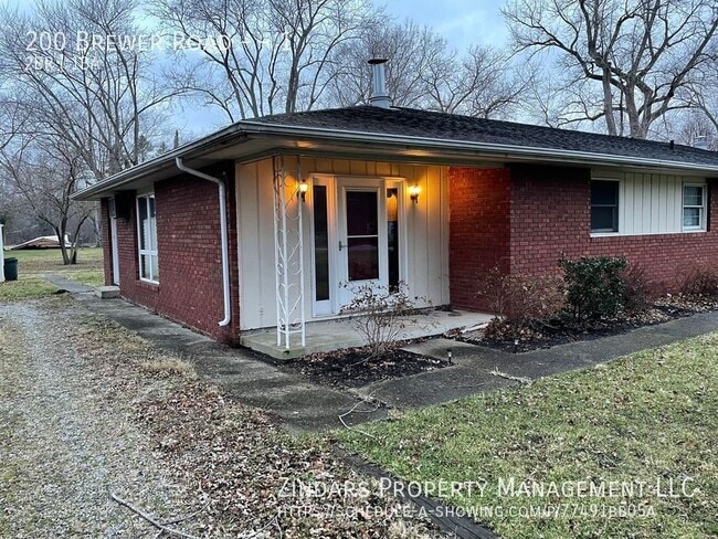 Building Photo - 200 Brewer Rd