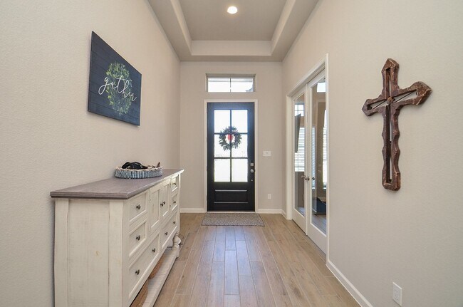 Foto del edificio - 30247 Gold Finch Pl