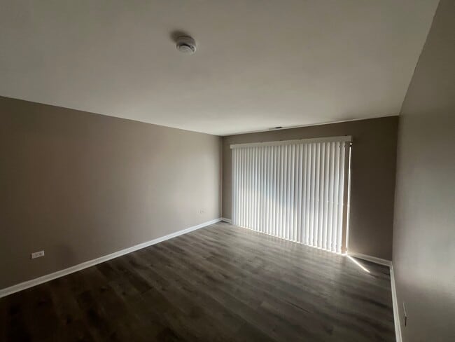 Building Photo - 2300 N Harlem Ave