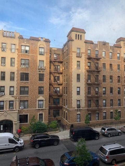Foto del edificio - 3096 Brighton 6th St