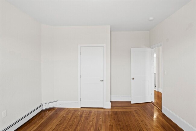 Foto del edificio - 10 Redfield St
