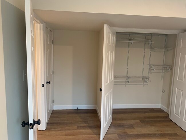 Foto del edificio - 9218 Cooks Point Ct