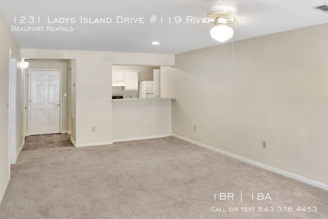 Foto del edificio - 1231 Ladys Island Dr