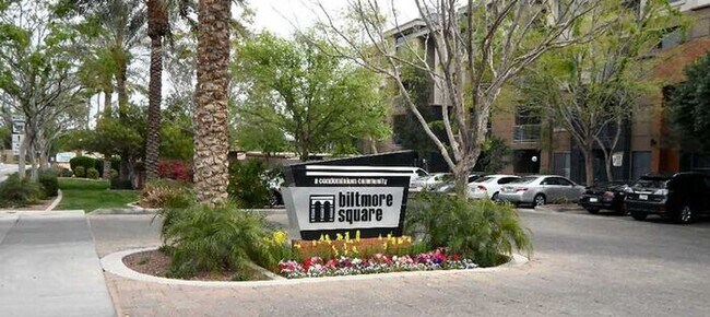 Building Photo - Charming 1-Bedroom 1-Bath Condo in Biltmor...