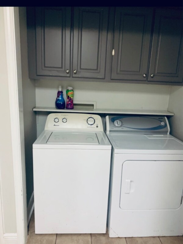 Foto del edificio - 14732 Hooper Rd