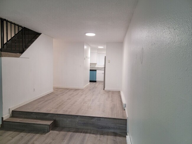 Foto del edificio - 3151 N Shore Dr SE