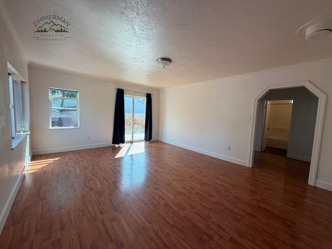 Foto del edificio - 460 S 41st St