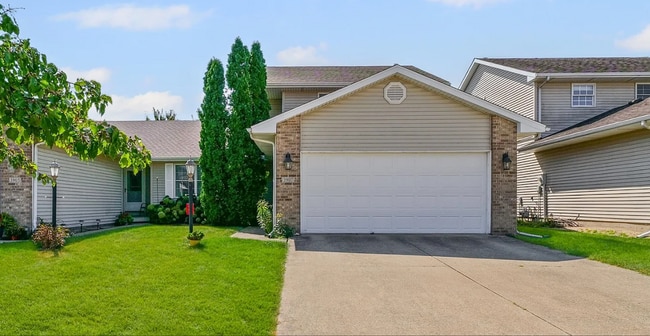 Building Photo - 3907 Aberdeen Dr