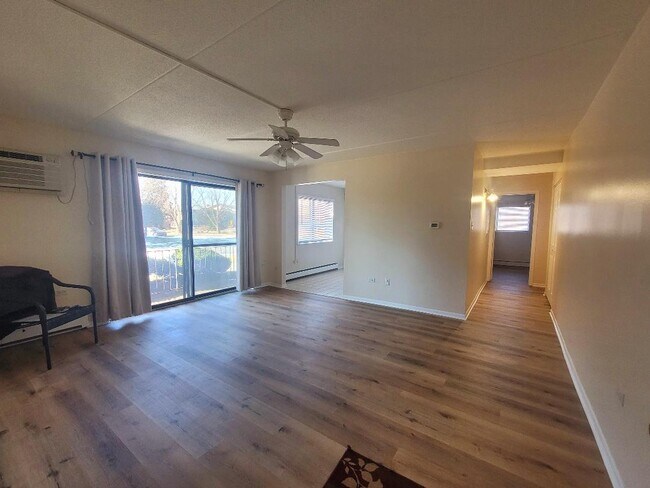 Foto del edificio - 7335 W 157th St