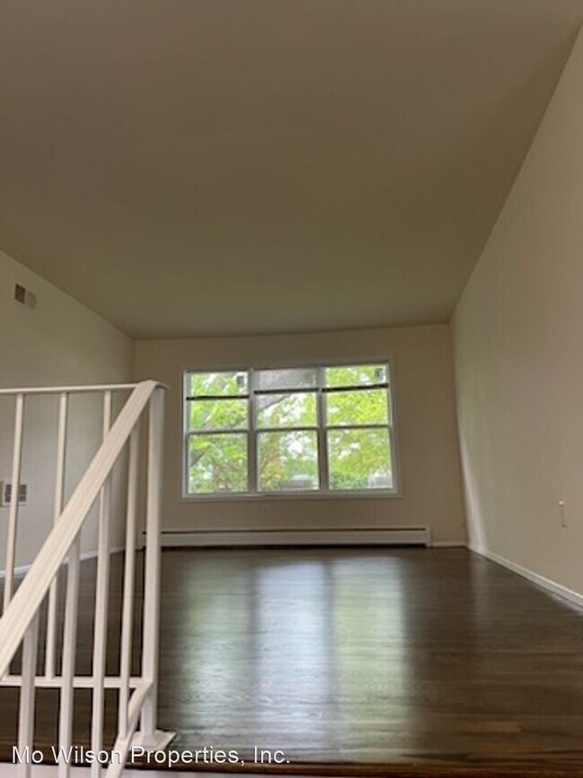 Building Photo - 4 br, 2.5 bath House - 14604 Danville Road