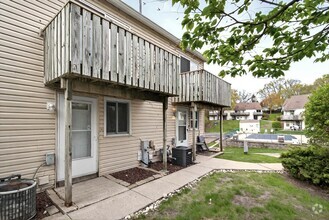 Building Photo - 126 Cora Ave