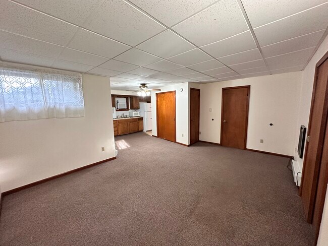 Sala de estar - 337 W High St