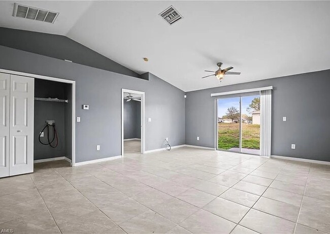 Foto del edificio - 4440 28th St SW
