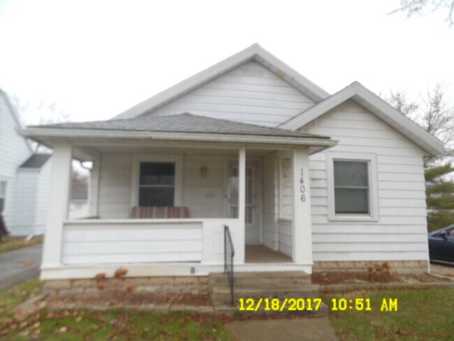 Building Photo - 1406 N Linden St
